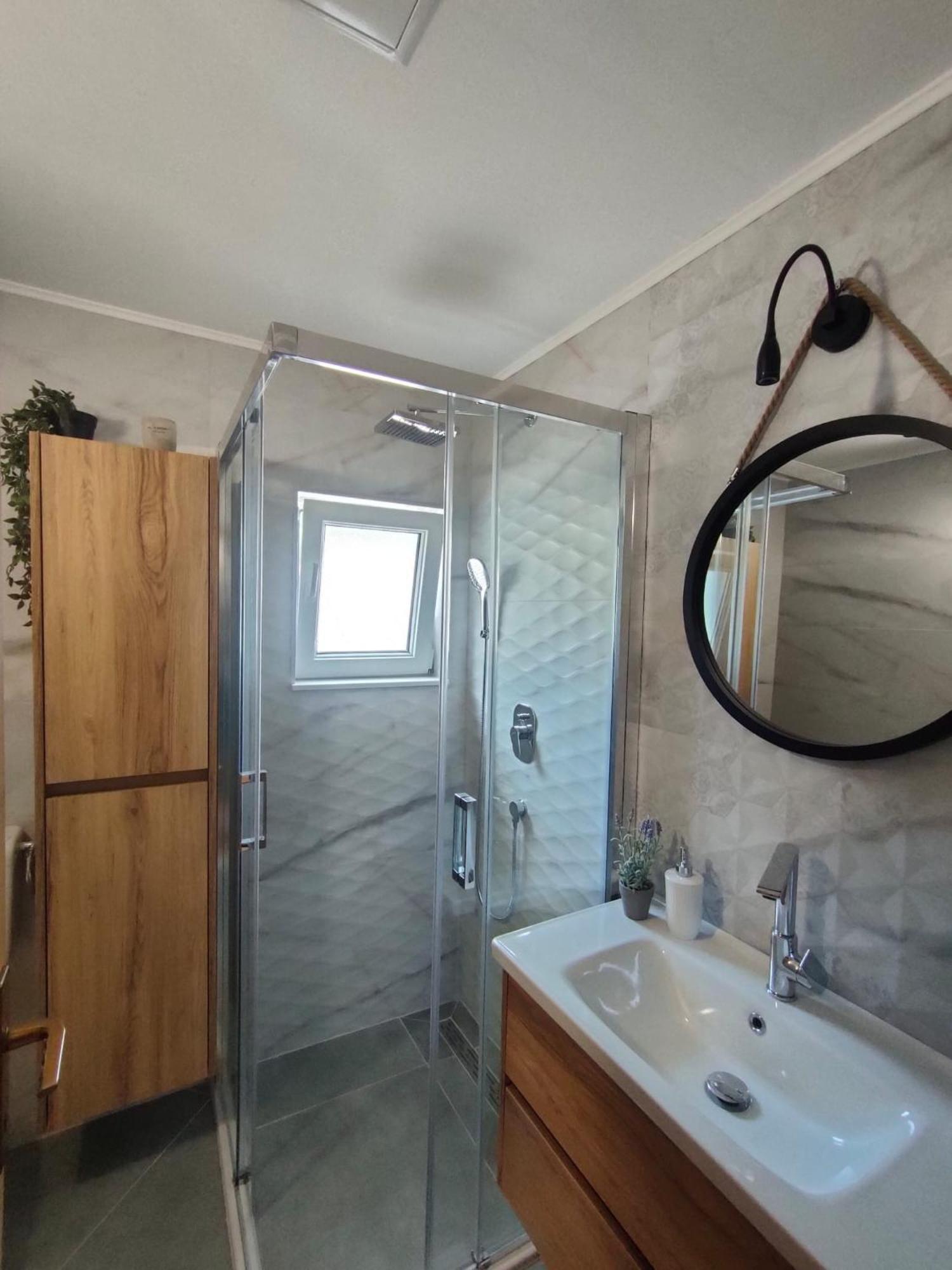 Baska Voda - Apartmani Vesna Room photo
